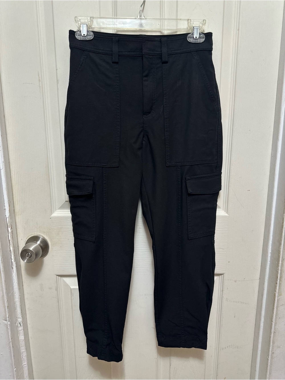 Banana Republic Slim Refined Stretch Cargo Pants Black - Size Petite 2